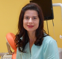  Dr. Mihaela Dan